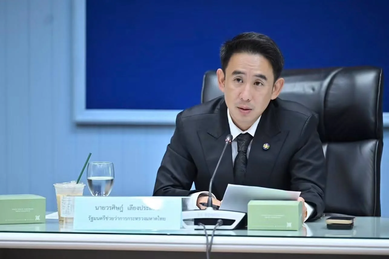 มท.4 ย้ำคดีทุจริตสอบท้องถิ่นไม่จบแค่ “คนตัวเล็ก” เดินหน้าขยายผลถึงผู้บงการ09-03 11:56)